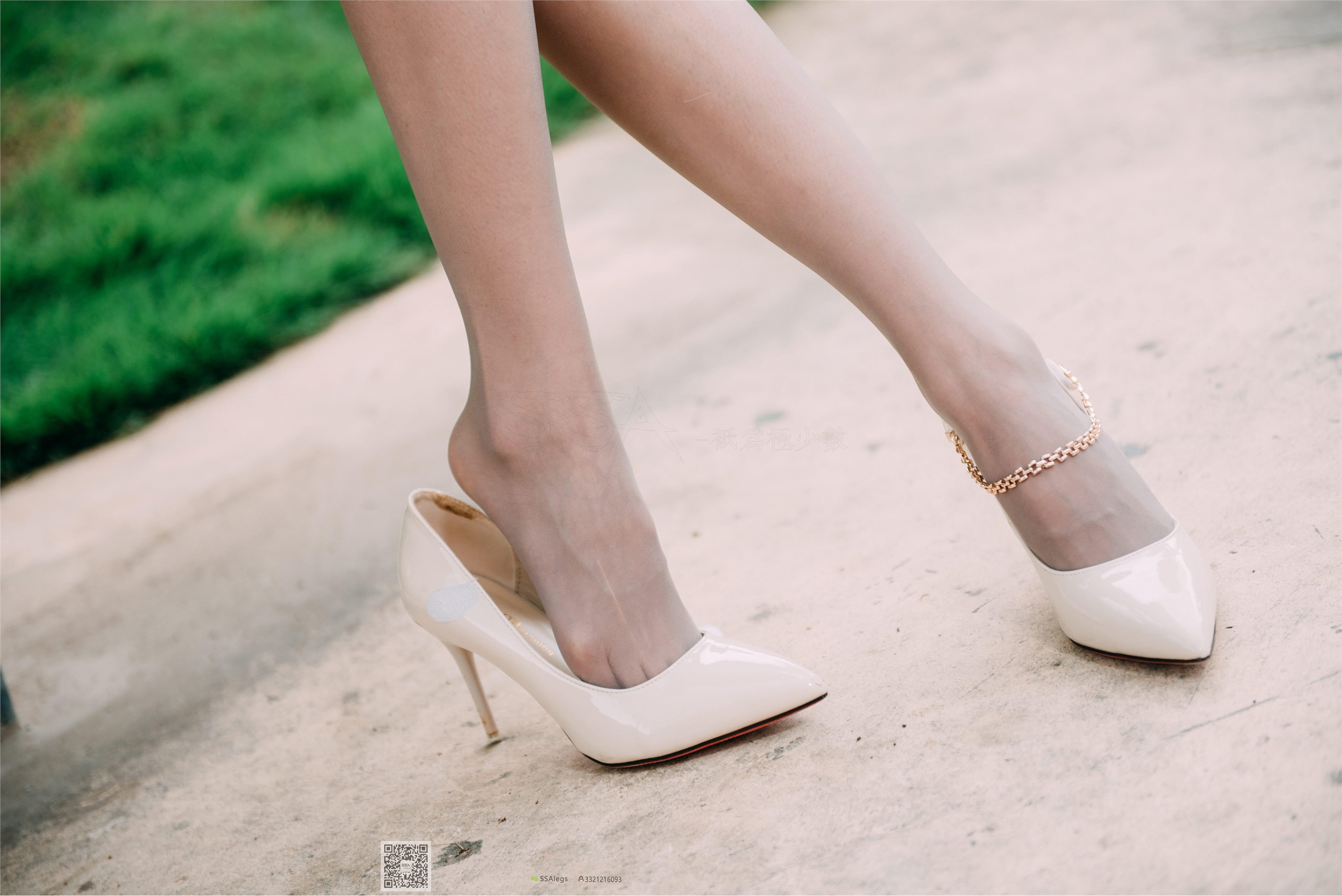 SSA丝社 NO.007 nono 街拍灰丝特辑